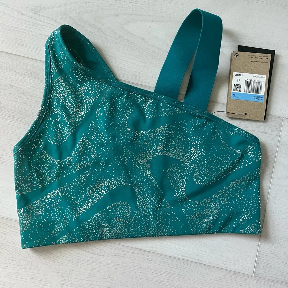 Nike Swoosh women’s sports bra. Asymmetrical, non-padded. Sz medium. - Picture 3 of 5